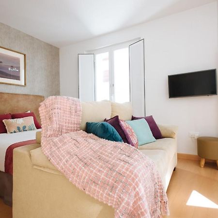 Hostly Acetres 2A-Penthouse In City Center-Fibre-Parking Opt Севілья Екстер'єр фото