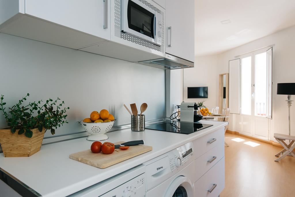 Hostly Acetres 2A-Penthouse In City Center-Fibre-Parking Opt Севілья Екстер'єр фото